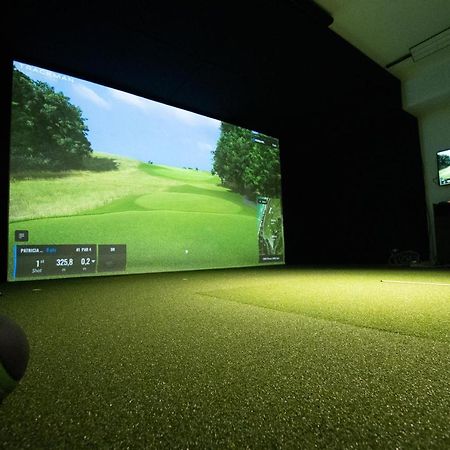 Hotel Edlingerwirt - Sauna & Golfsimulator Inklusive シュピッタール・アン・デア・ドラウ エクステリア 写真